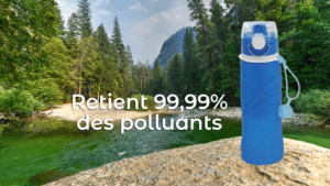 Filtrer et boire l'eau de la rivière Vitalis